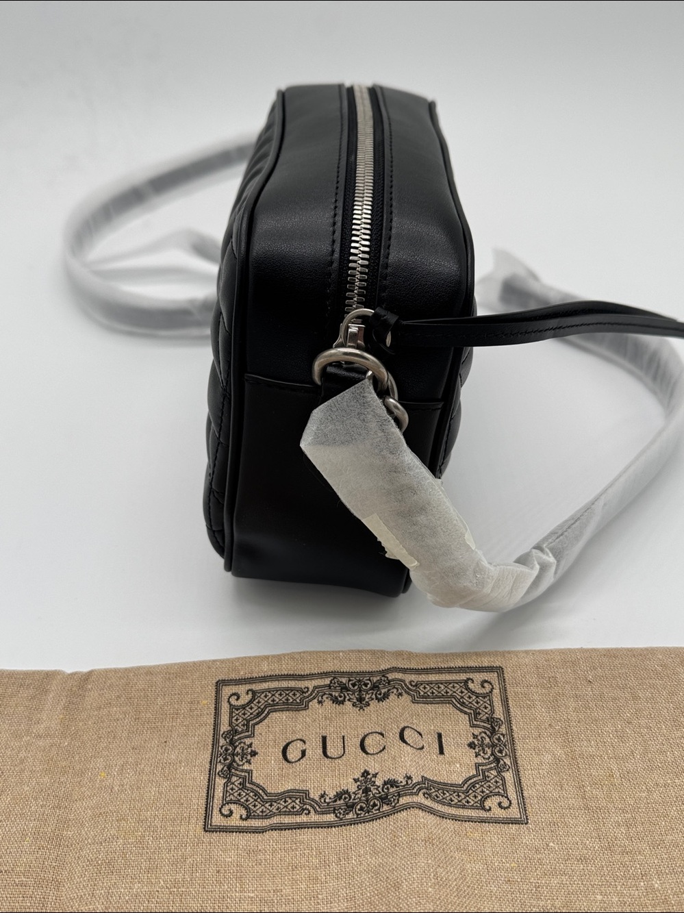 GG Marmont Shoulder Bag Mixed Matelasse Leather Small Gunmetal Hardware - Picture 4 of 9